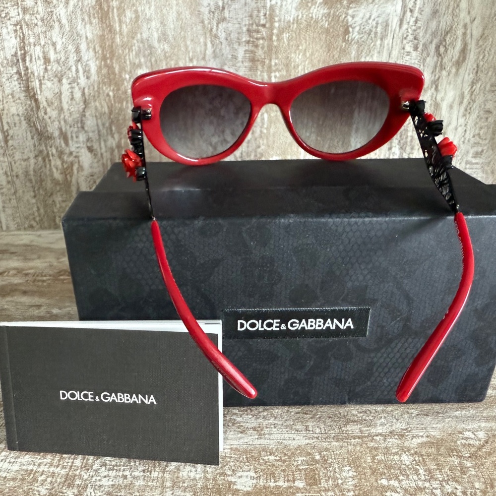 DOLCE & GABBANA SICILIAN CAT EYE SUNGLASSES IN BURGUNDY COLOR - Picture 6 of 7